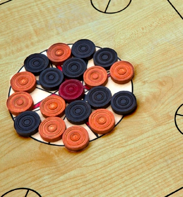 Carom board